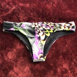 Reversible Vitamin A Swimwear Tropic Bottom